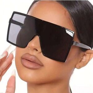 Oversized Black Sunglasses